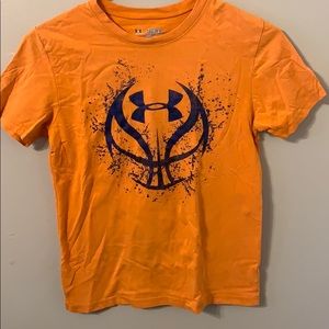 Basketball Under Armour shirt